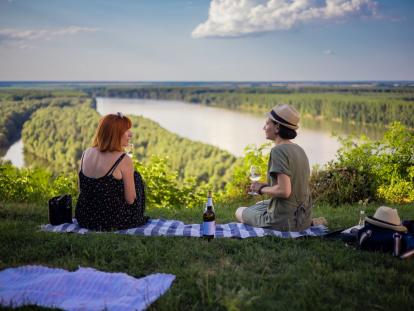 Vinski poluotok Erdut na Dunavu