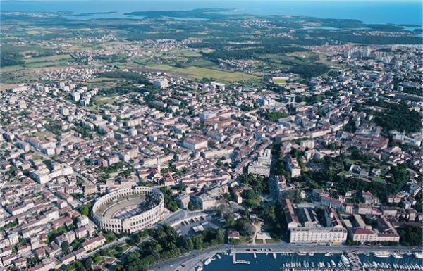 Pula