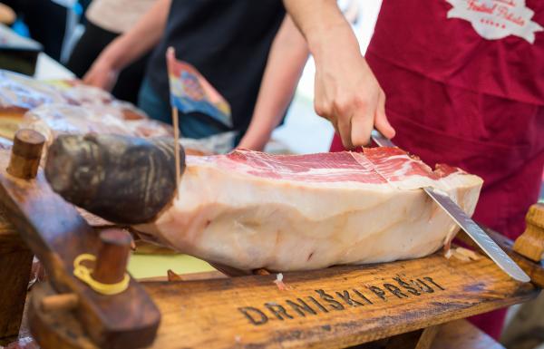 5. Međunarodni festival pršuta u Drnišu