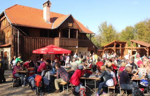 Festival kestena u Petrinji