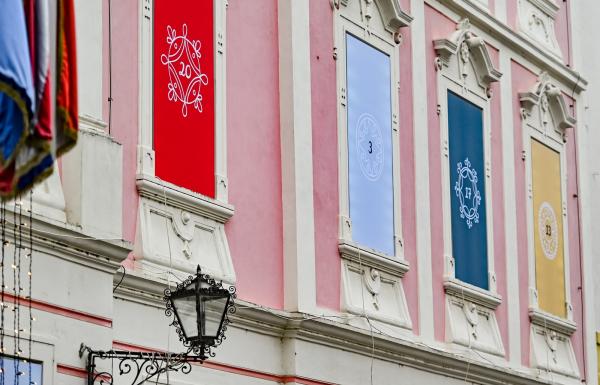 Palača Varaždinske županije i ove godine zasjala kao adventski kalendar