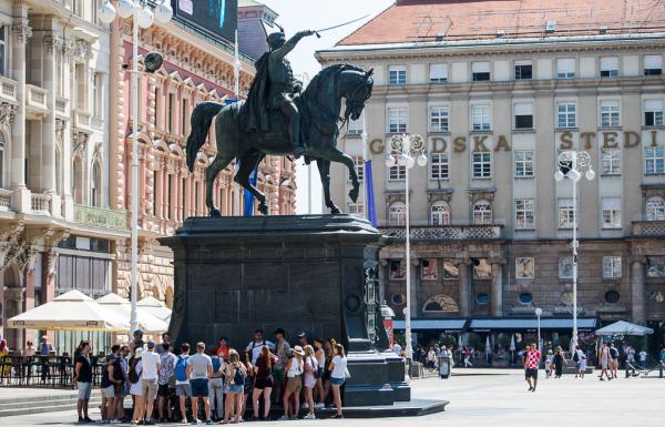 Trg bana Josipa Jelačića