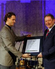 Conventa_primanje nagrade Hall of Fame_Nik Racic