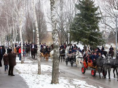 Tradicionalno Pokladno jahanje u Vinkovcima