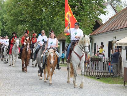 Sustav turističkih zajednica Međunarodna konjička karavana – Kumrovec