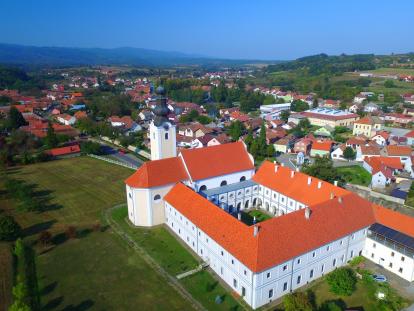 Sustav turističkih zajednica Franjevački samostan u Cerniku