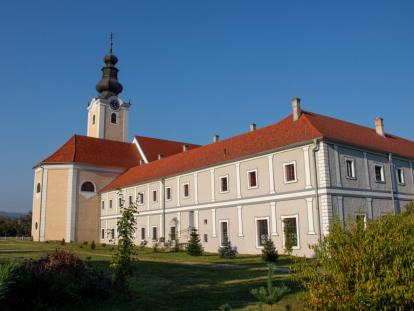 Franjevački samostan u Slavonskom Brodu