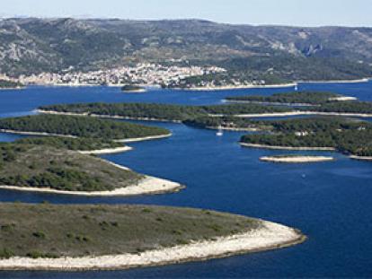 TZ Splitsko-dalmatinske županije Uvala Mlini na Paklenjacima u „Guardianu“