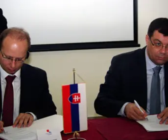 DHT 2011_potpisivanje dogovora o suradnji Hrvatske i Slovacke (2)
