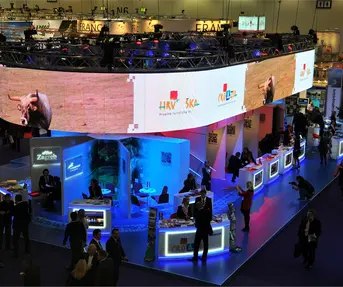WTM 2011_ stand HTZ-a(28)