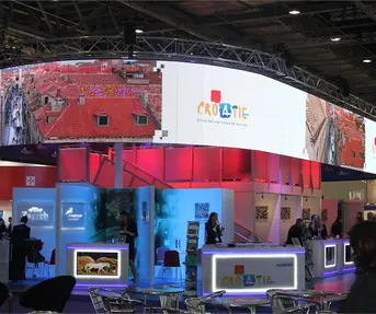 WTM 2011_stand HTZ-a(2)