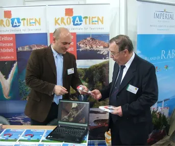 WBO_stand