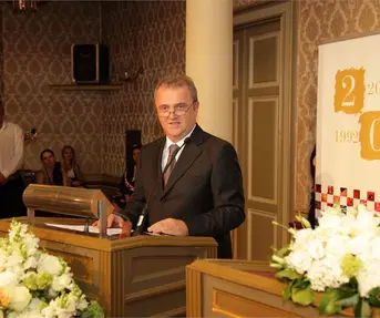 Veljko Ostojić 