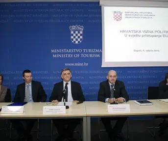 Vizna politika Hrvatske nakon ulaska u EU