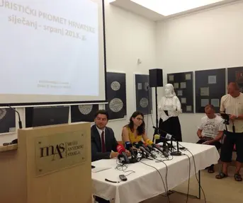 Ostvaren porast dolazaka i noćenja turista i u srpnju