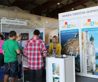 stand HTZ-a