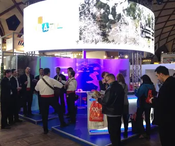 HTZ stand Holiday World