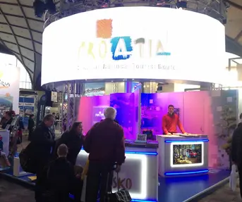 HTZ stand
