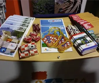 Italija - Hrvatska promo materijali