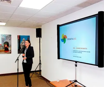 Jelena Bilic New York photo Luka Mjeda