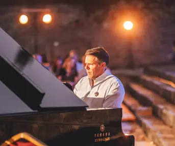 Dario Mikulek